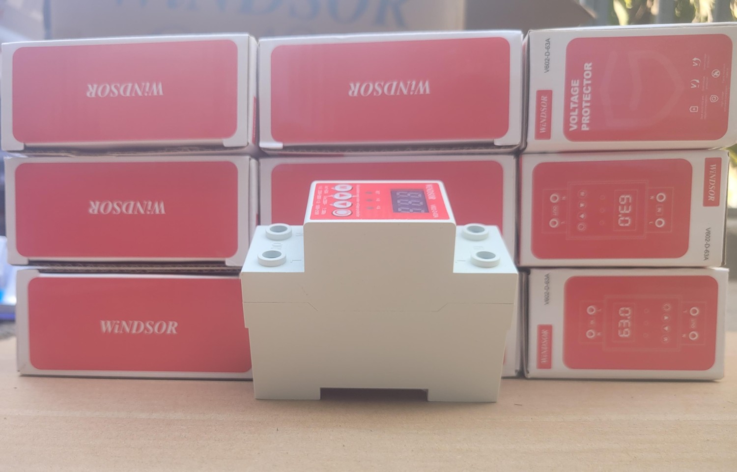 AVS 63 Amps Rail Mount