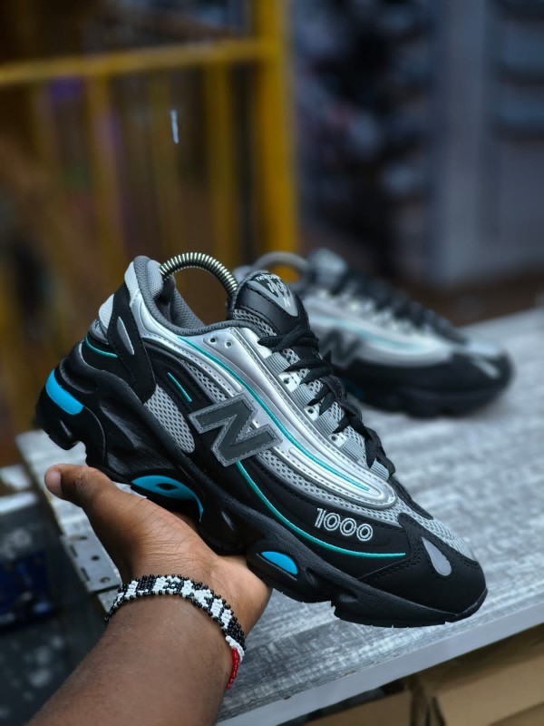 New Balance 1000